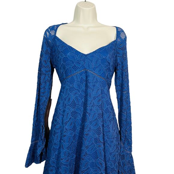 Free People Lace Peasant Dress Blue Bell Sleeve Floral - XS - Picture 2 of 8